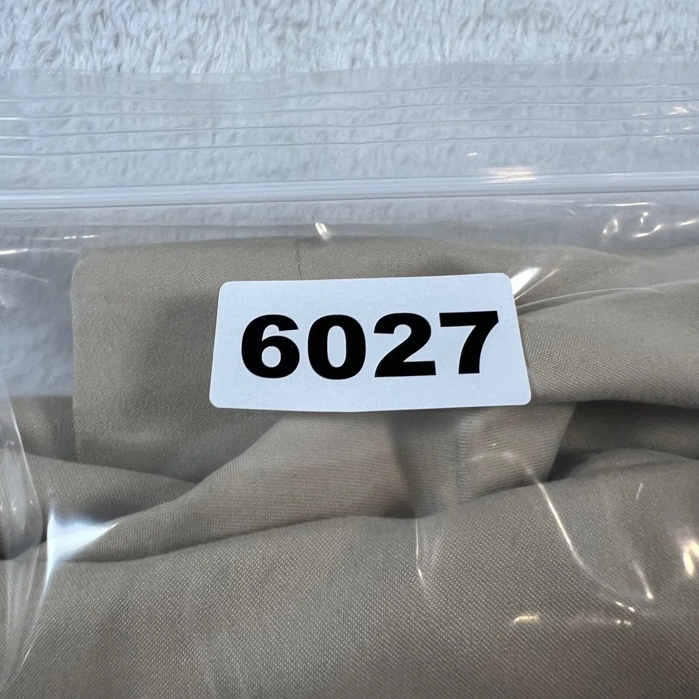 Callaway Golf Mens Tan Khaki Flat Front Performance Pants Size 34x31.5